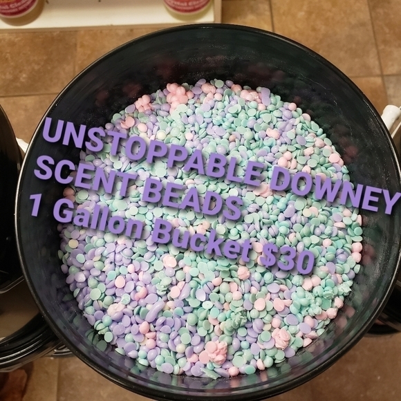 UNSTOPPABLE Downey Scent Beads 1 Gallon Bucket